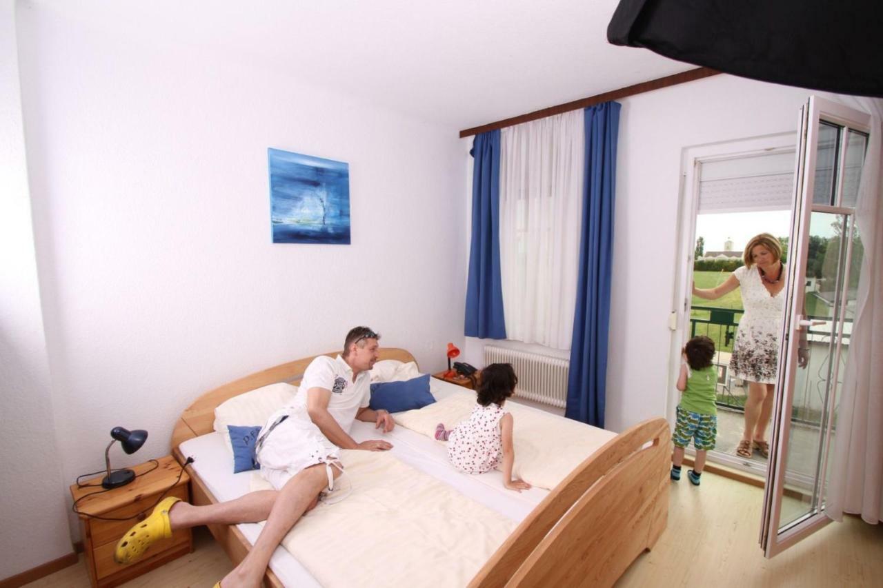 Pension Strohmer Rust Cameră foto